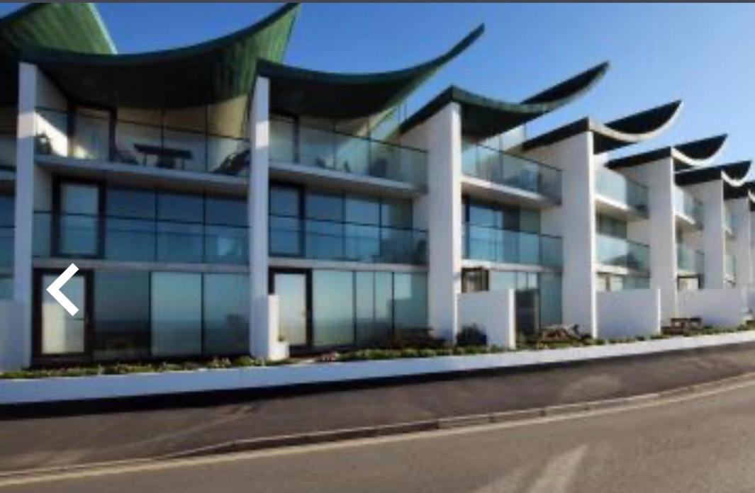 Westward Ho! Beachfront Luxury For 2 Eksteriør billede
